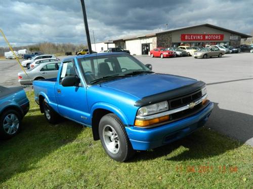 Chevrolet S10 2000 photo 3