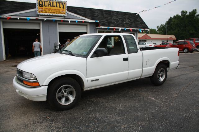 Chevrolet S10 2000 photo 4
