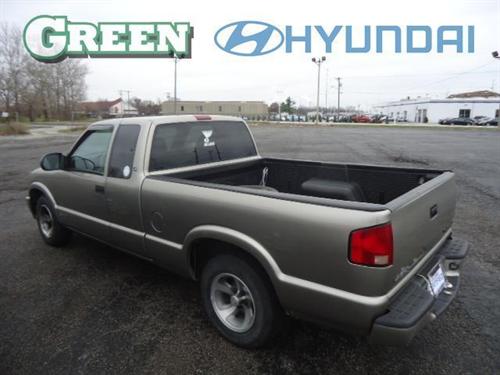 Chevrolet S10 2000 photo 1