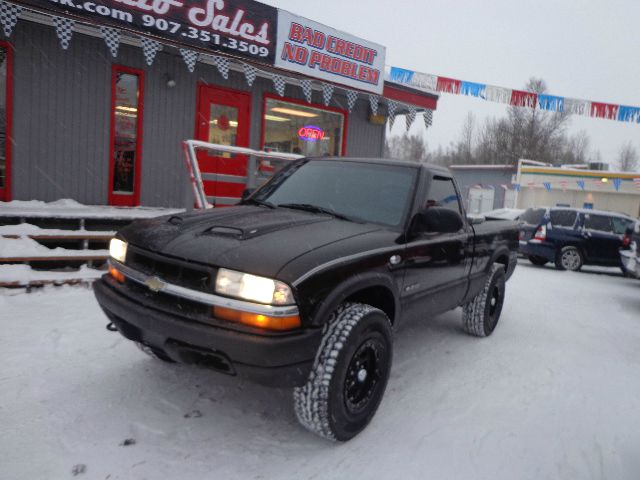 Chevrolet S10 2000 photo 1