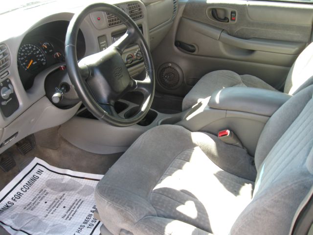 Chevrolet S10 2000 photo 1