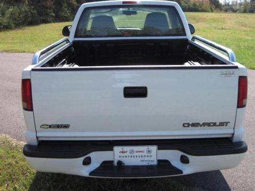 Chevrolet S10 2000 photo 3
