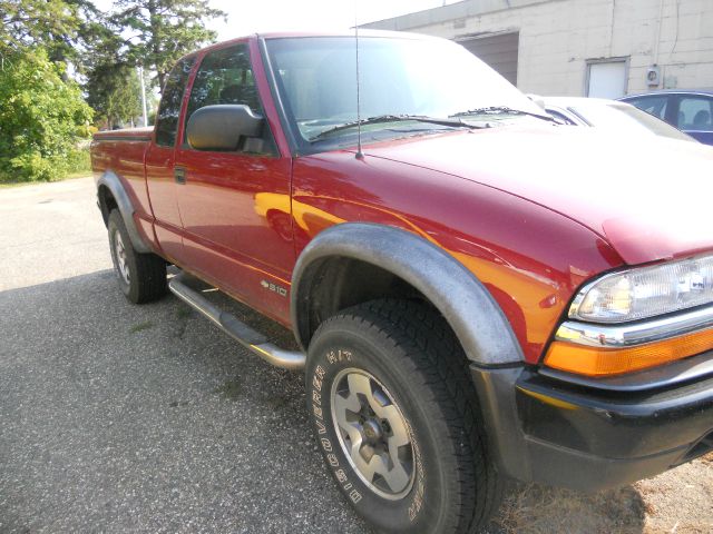 Chevrolet S10 2000 photo 3