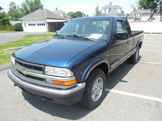 Chevrolet S10 2000 photo 4