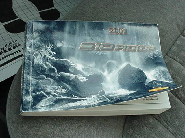 Chevrolet S10 2001 photo 2