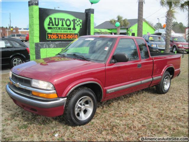 Chevrolet S10 Base Pickup