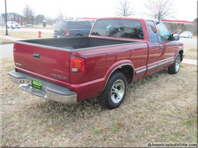 Chevrolet S10 2001 photo 3