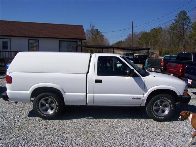 Chevrolet S10 2001 photo 3