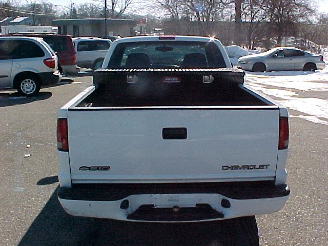 Chevrolet S10 2001 photo 4