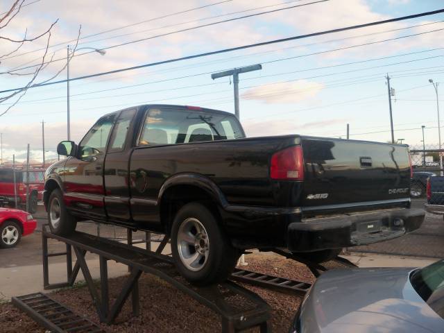 Chevrolet S10 2001 photo 3
