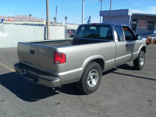 Chevrolet S10 2001 photo 4