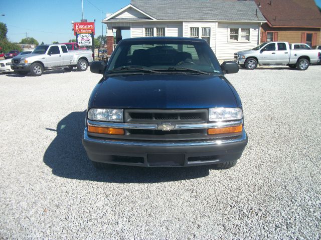 Chevrolet S10 2001 photo 3
