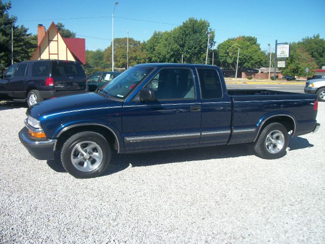 Chevrolet S10 2001 photo 4
