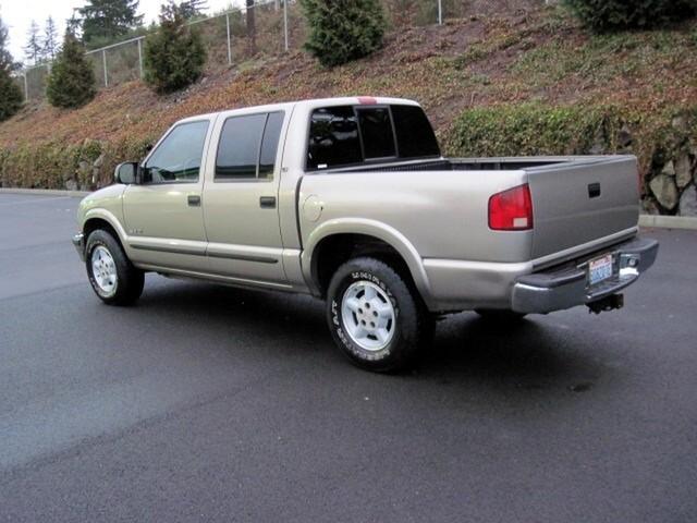 Chevrolet S10 2001 photo 3
