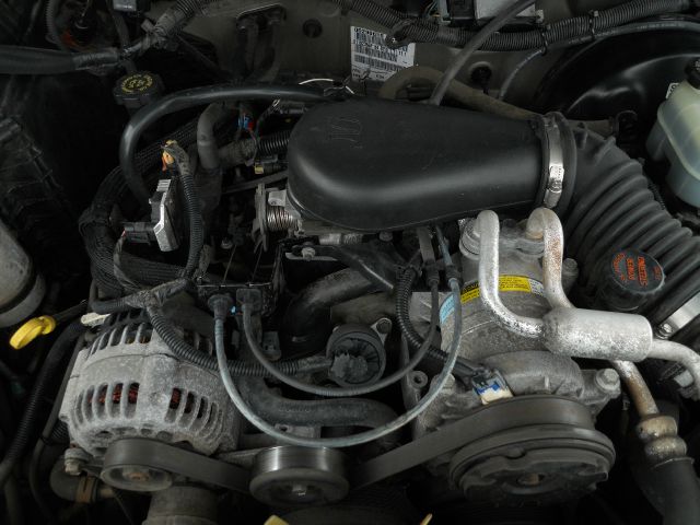 Chevrolet S10 2001 photo 0