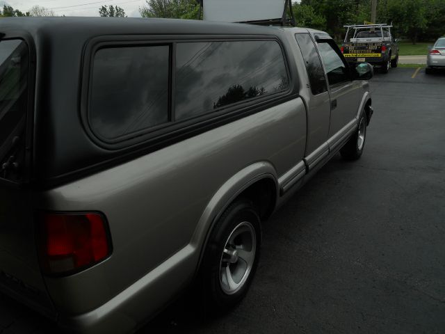 Chevrolet S10 2001 photo 22