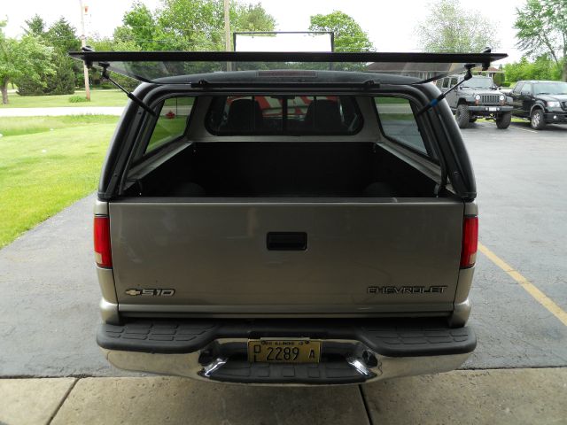 Chevrolet S10 2001 photo 25