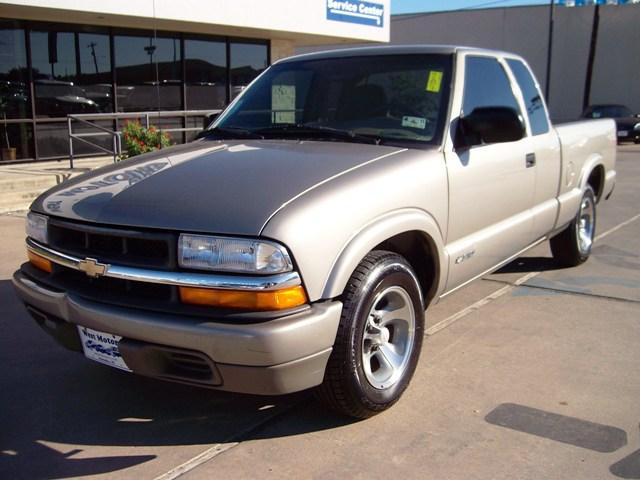 Chevrolet S10 2001 photo 1