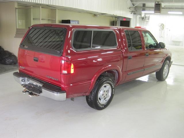Chevrolet S10 2001 photo 1
