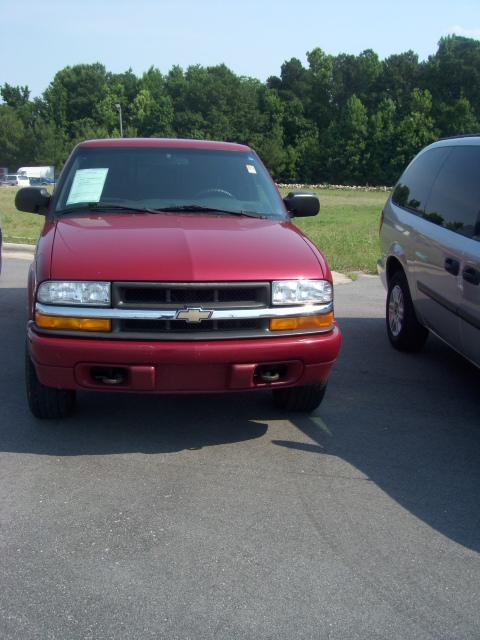 Chevrolet S10 2001 photo 1