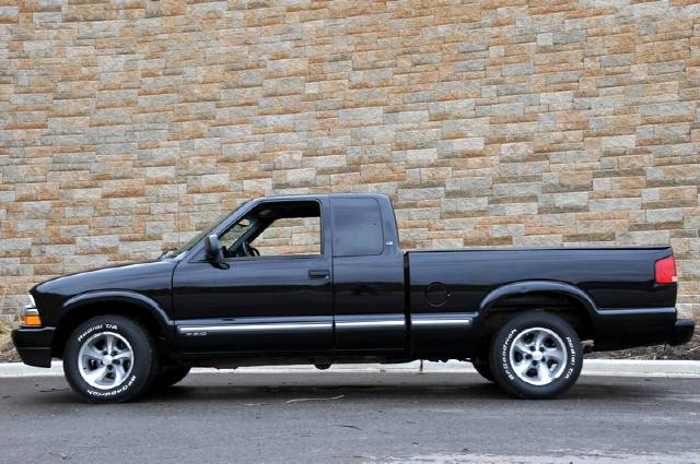 Chevrolet S10 2001 photo 3