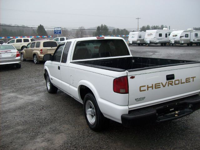 Chevrolet S10 2001 photo 4