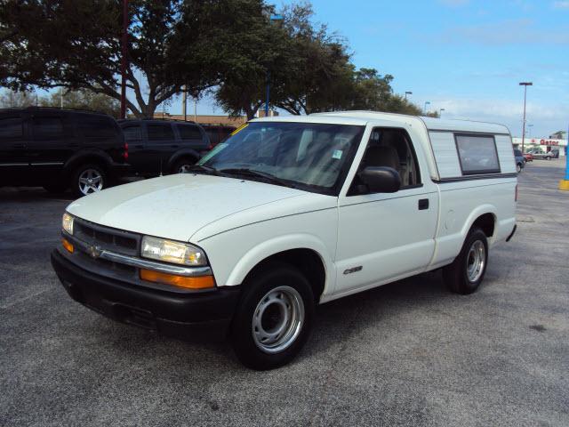 Chevrolet S10 2001 photo 1