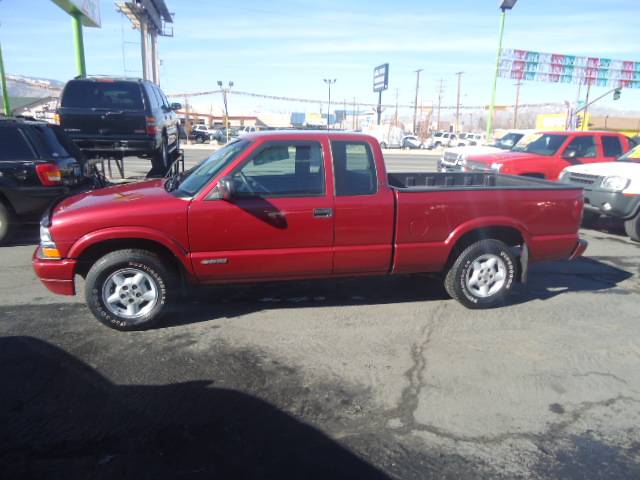 Chevrolet S10 2001 photo 3