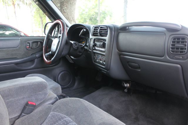 Chevrolet S10 2001 photo 1