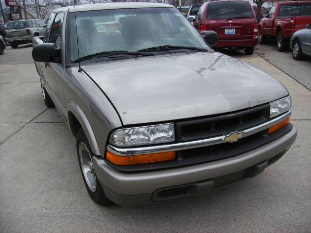 Chevrolet S10 2001 photo 3