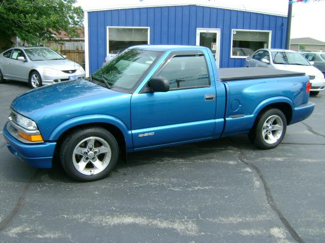 Chevrolet S10 5dr EX-L RES W/dvd/leather Pickup