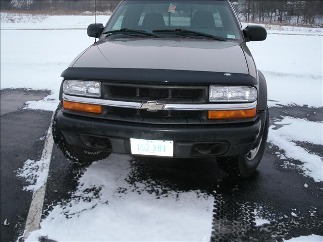 Chevrolet S10 2001 photo 1