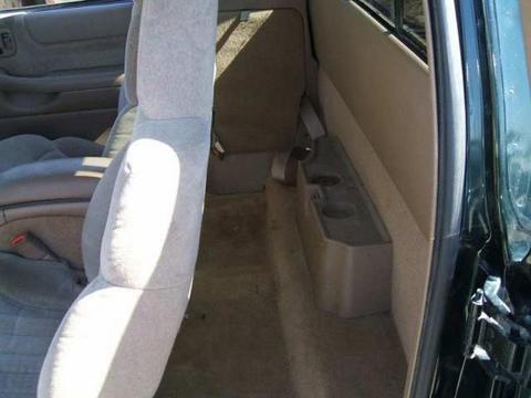 Chevrolet S10 2002 photo 2