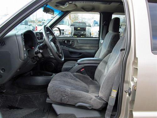 Chevrolet S10 2002 photo 1