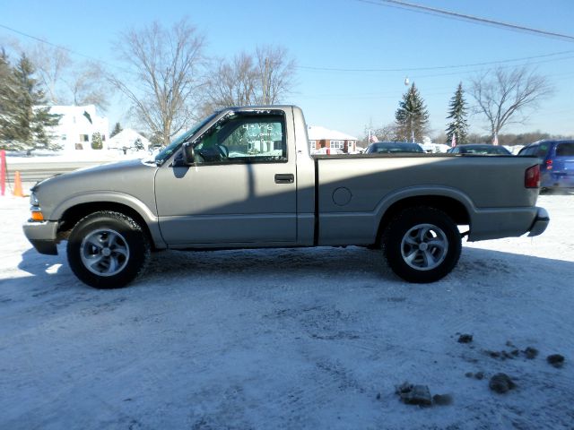 Chevrolet S10 2002 photo 1