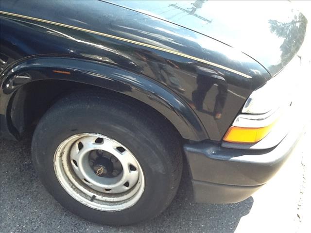 Chevrolet S10 2002 photo 4