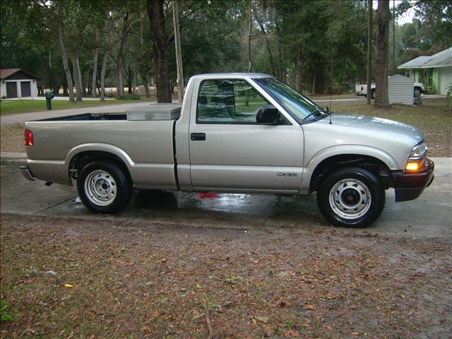 Chevrolet S10 Unknown Pickup Truck