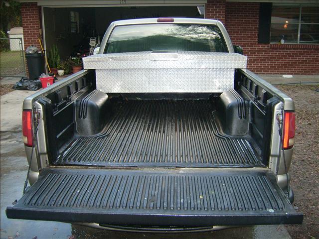 Chevrolet S10 2002 photo 3