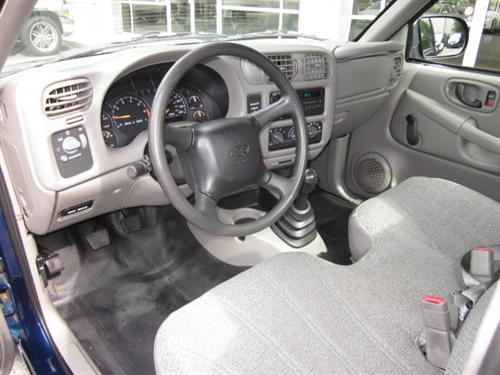 Chevrolet S10 2002 photo 1