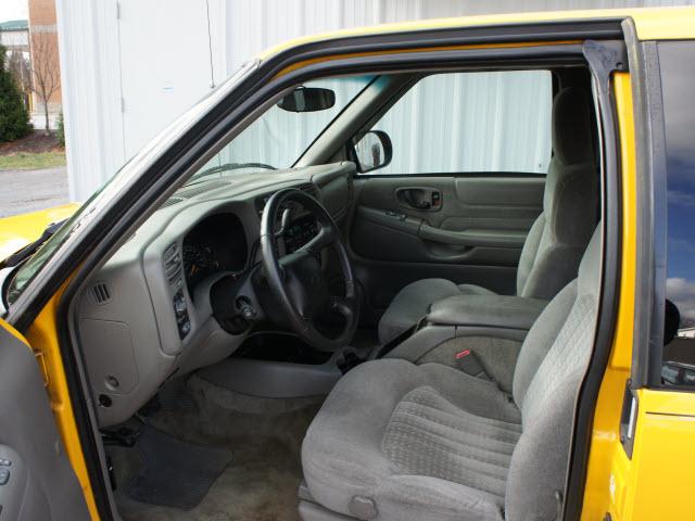 Chevrolet S10 2002 photo 4