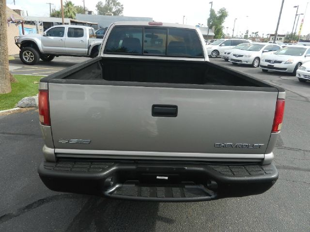 Chevrolet S10 2002 photo 4