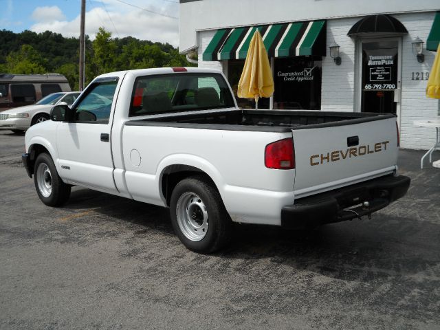 Chevrolet S10 4wd Pickup Truck