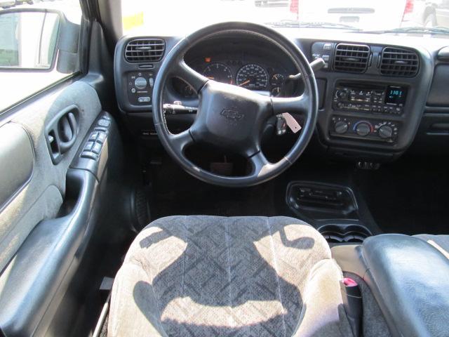 Chevrolet S10 2002 photo 4