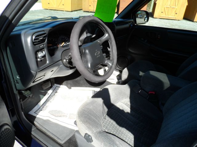 Chevrolet S10 2002 photo 1