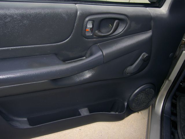 Chevrolet S10 2002 photo 3