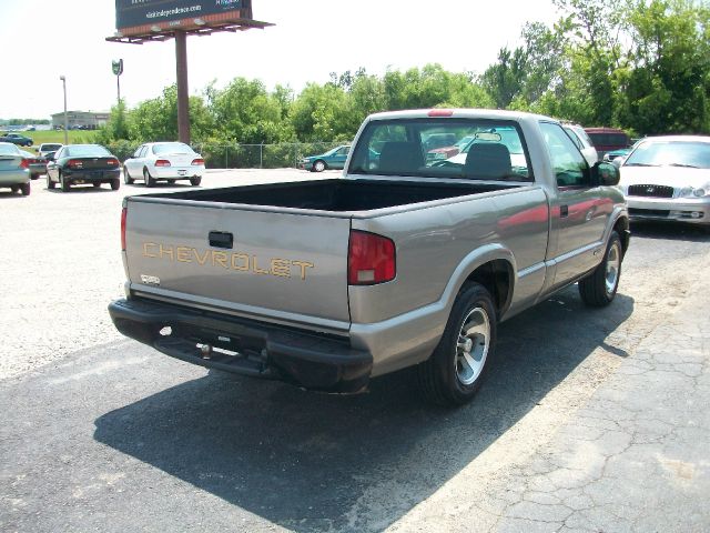 Chevrolet S10 2002 photo 4