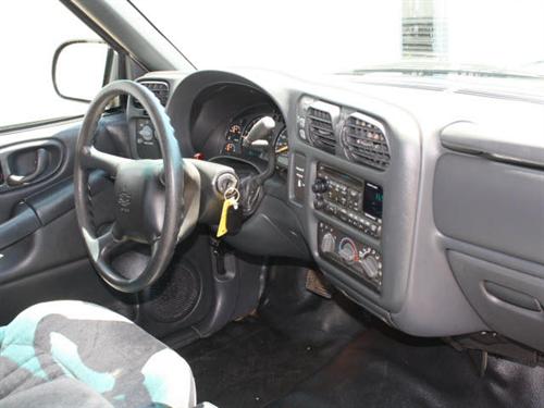 Chevrolet S10 2002 photo 3