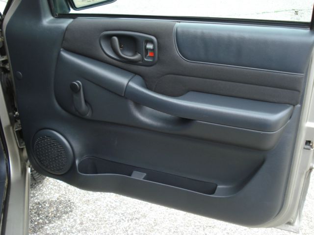 Chevrolet S10 C300w Pickup Truck