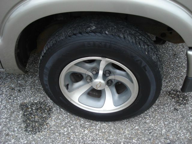 Chevrolet S10 2003 photo 8