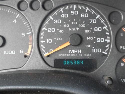 Chevrolet S10 2003 photo 2